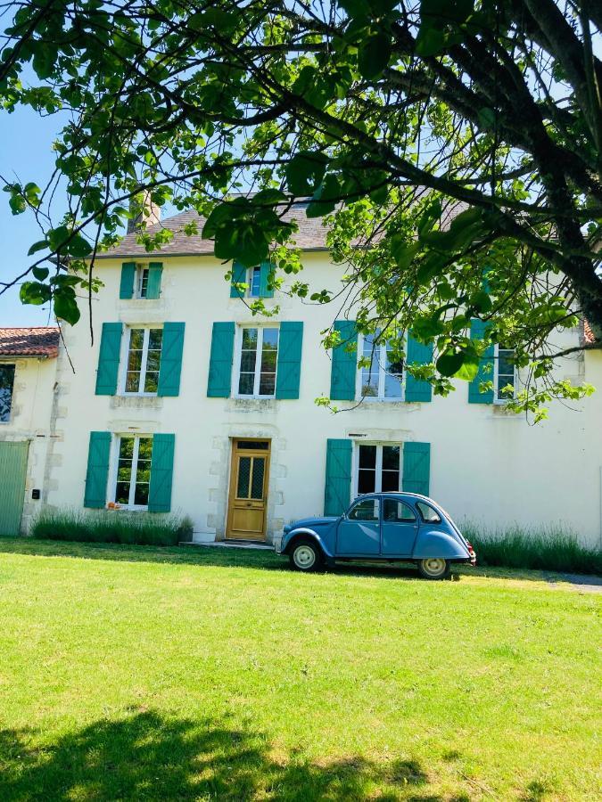 Les Maisons Du Bonheur Bed and Breakfast Château-Garnier Eksteriør billede